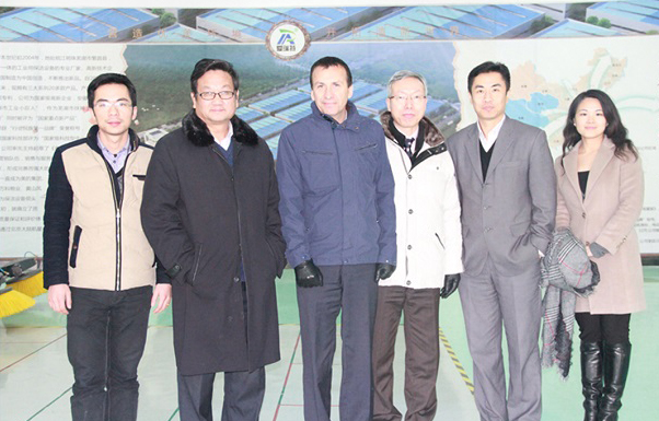 美國坦能亞太區(qū)執(zhí)行董事Mr.Mauro Compagnoni一行蒞臨我司參觀、交流