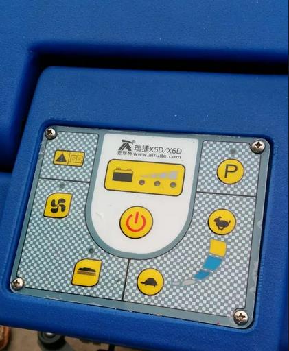 【企業(yè)快訊】手推式洗地機熱銷：小身材，大用處
